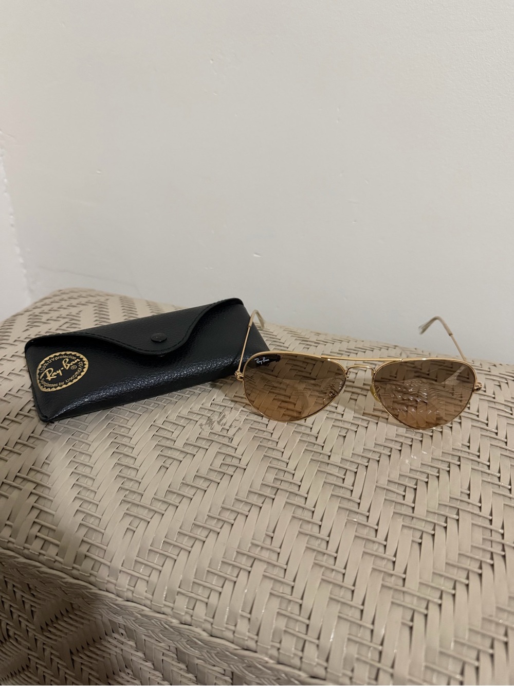 Ray-Ban Gold Frame Brown Lens Classic Aviator Sunglasses